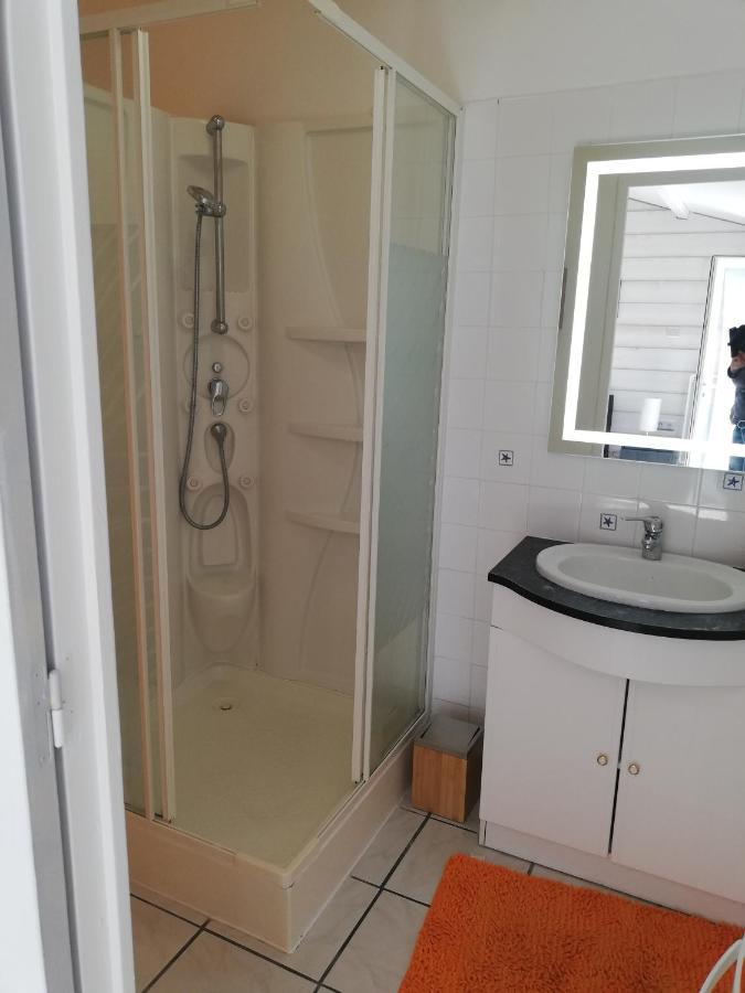 Studio Independant Chez L'Habitant Avec Piscine Et Cuisine Exterieures La Rochelle  Exterior foto